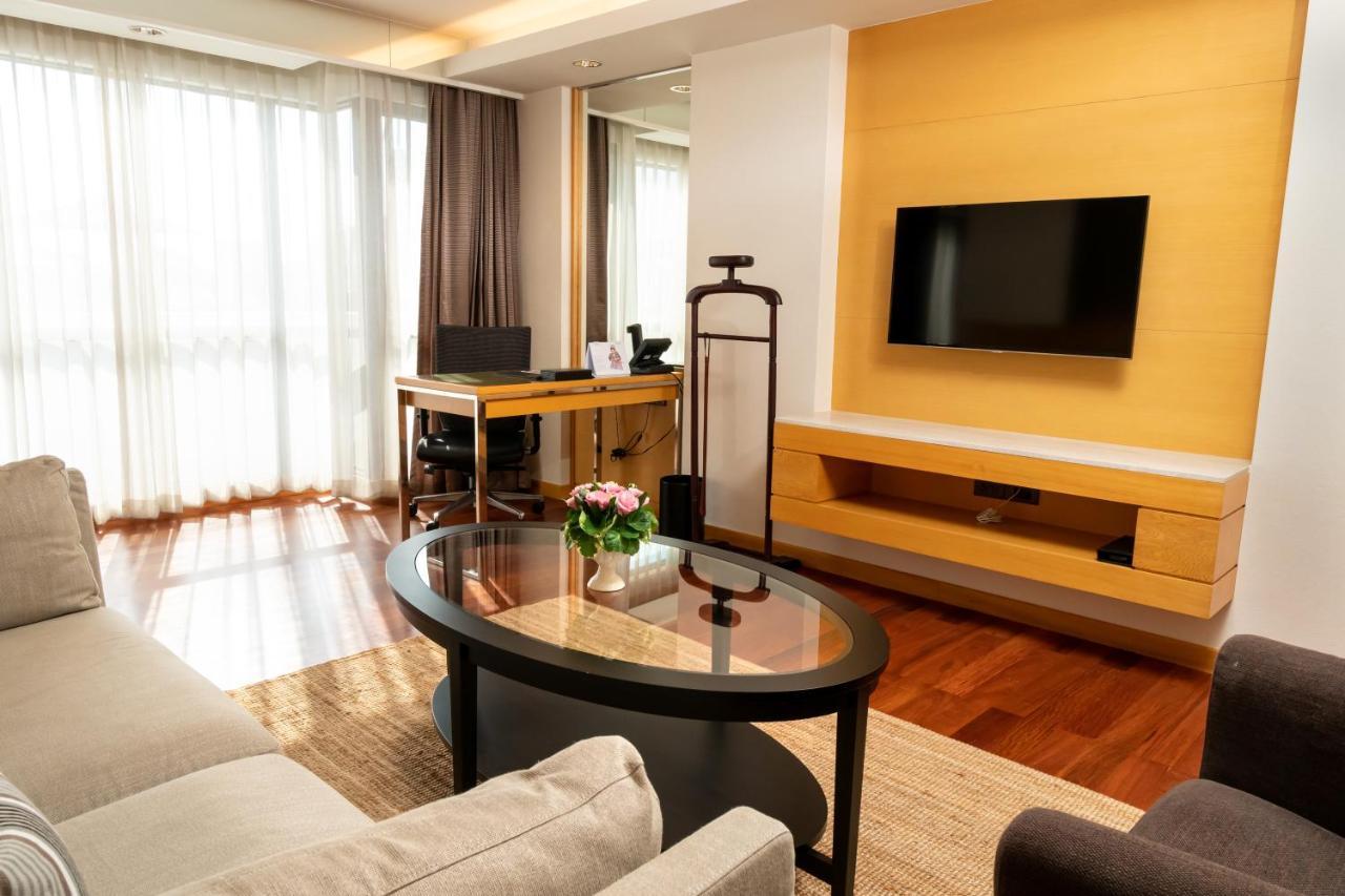 Lao Plaza Hotel Виентиане Екстериор снимка