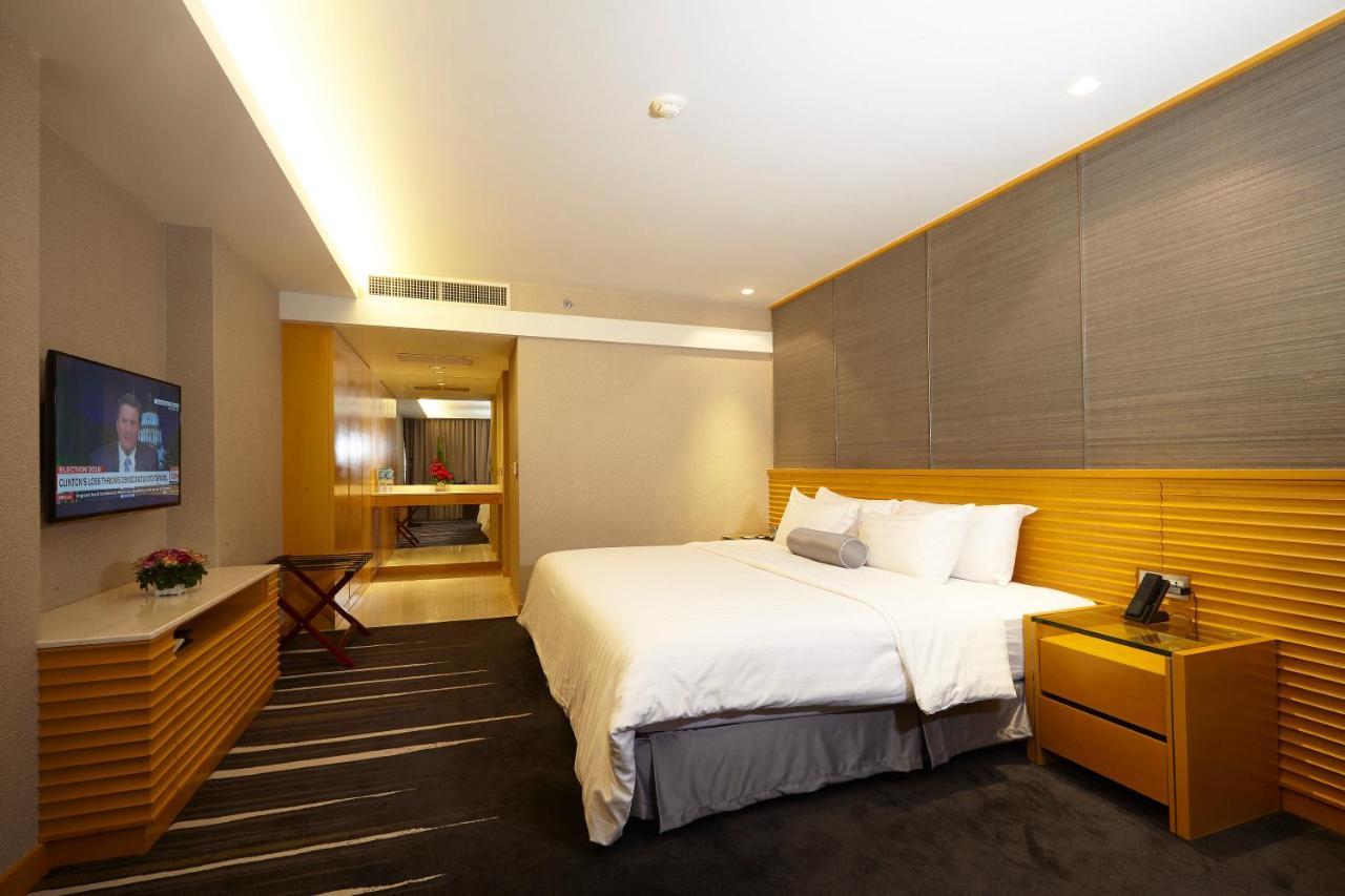 Lao Plaza Hotel Виентиане Екстериор снимка
