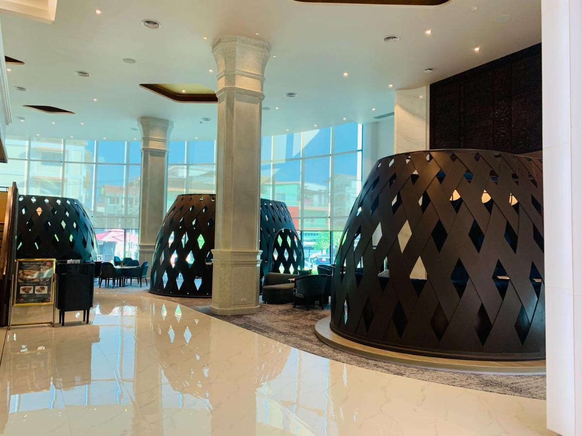 Lao Plaza Hotel Виентиане Екстериор снимка