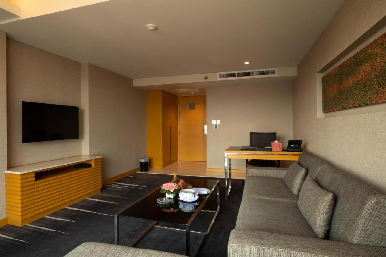 Lao Plaza Hotel Виентиане Екстериор снимка