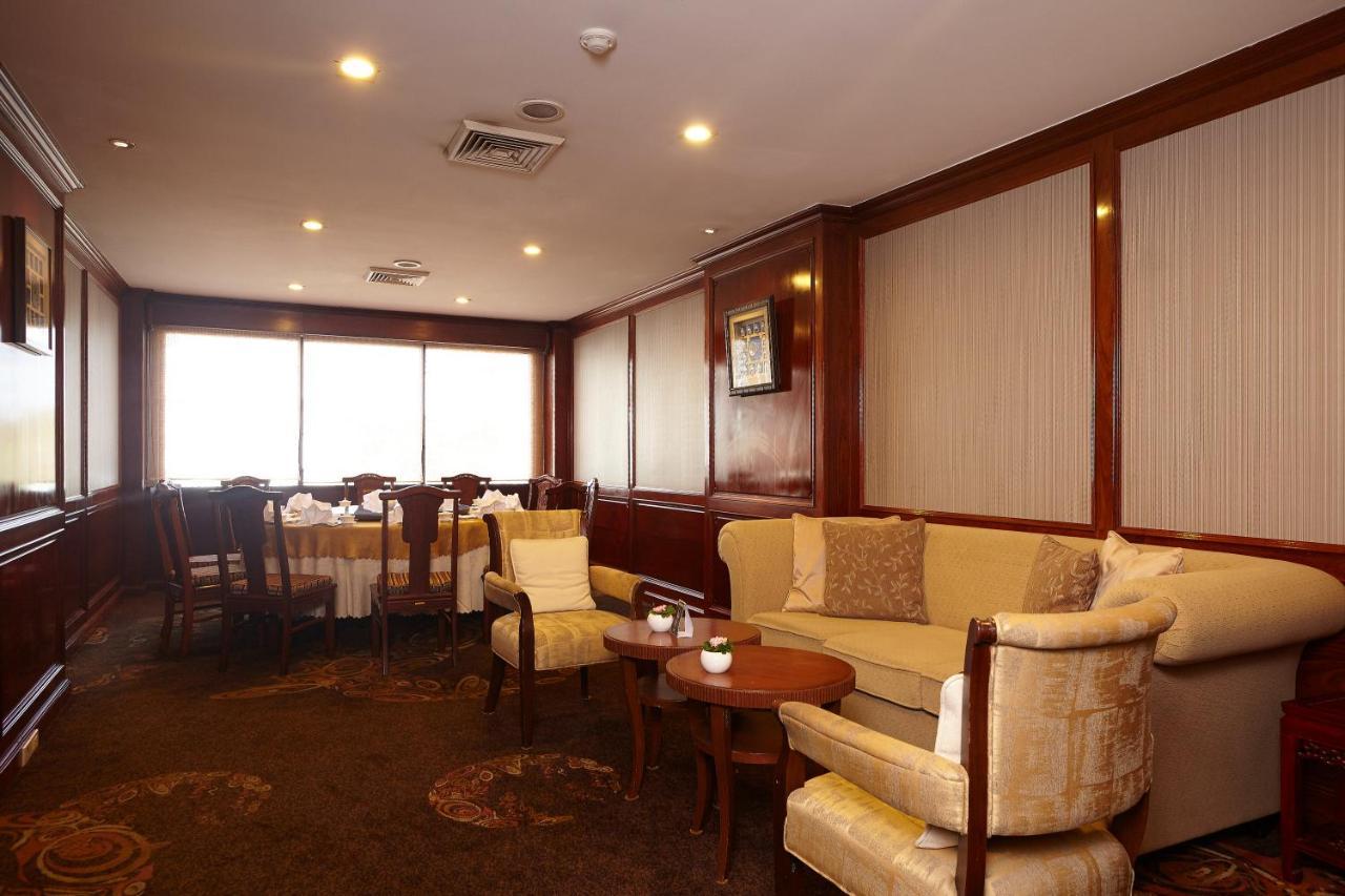 Lao Plaza Hotel Виентиане Екстериор снимка